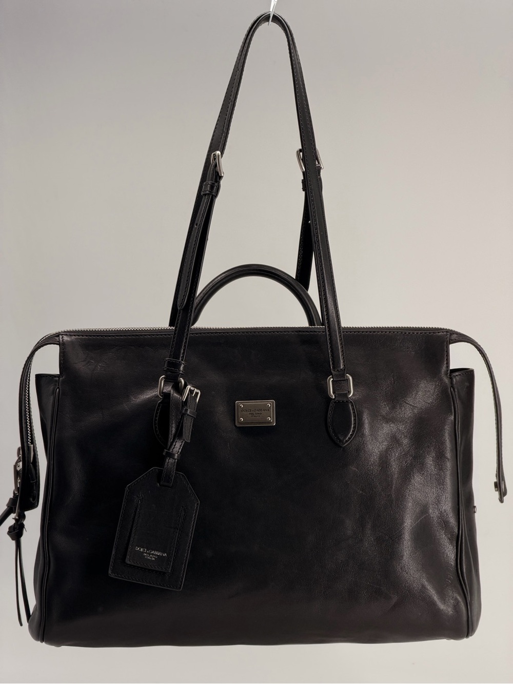 Dolce & Gabbana Vittoria Black Leather Handbag